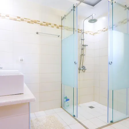 Sofia Stella Villa *